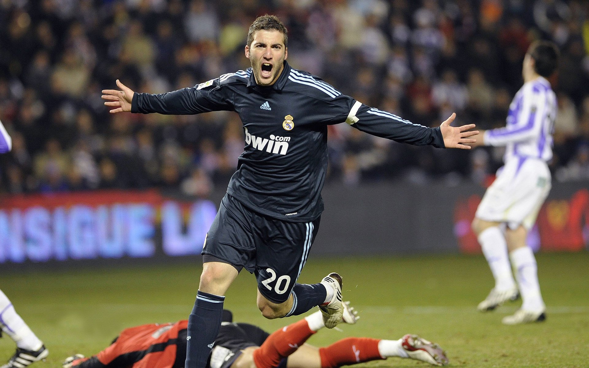 网球比赛出现长时间拉锯战